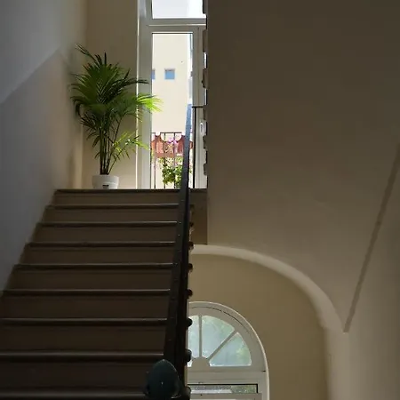 Palazzo Manzoni *