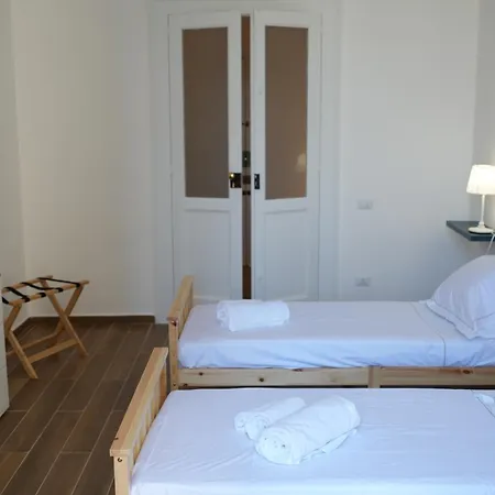 Palazzo Manzoni Apartman Bari